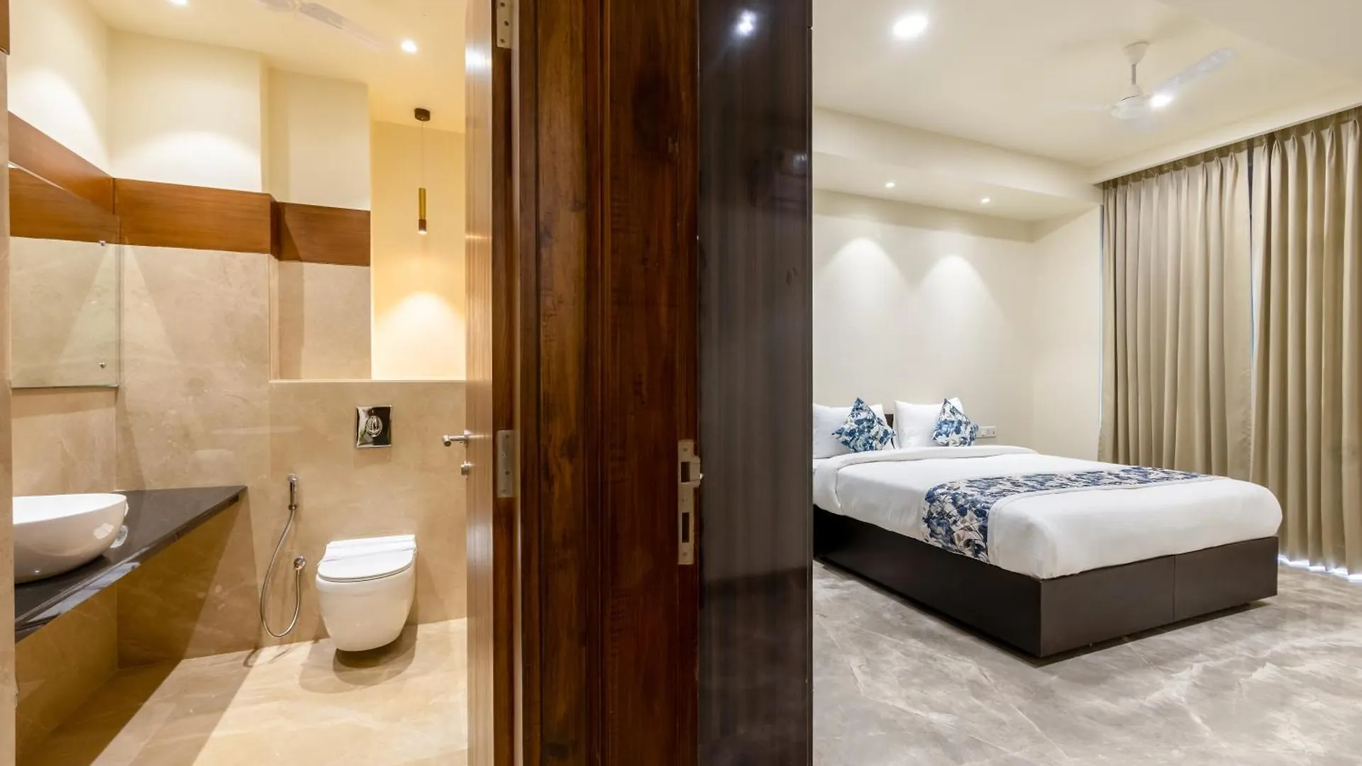 Hotel Urban Oasis Near Huda & Millennium City Centre Metro Station I גורגאון