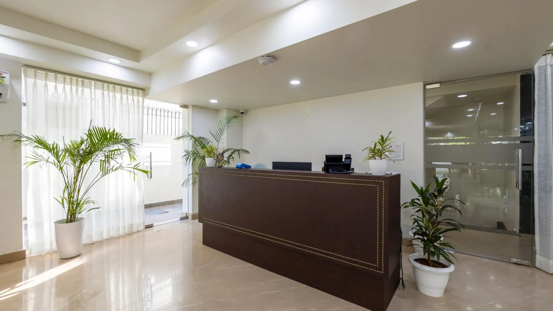 ****  Hotel Urban Oasis Near Huda & Millennium City Centre Metro Station I גורגאון הודו